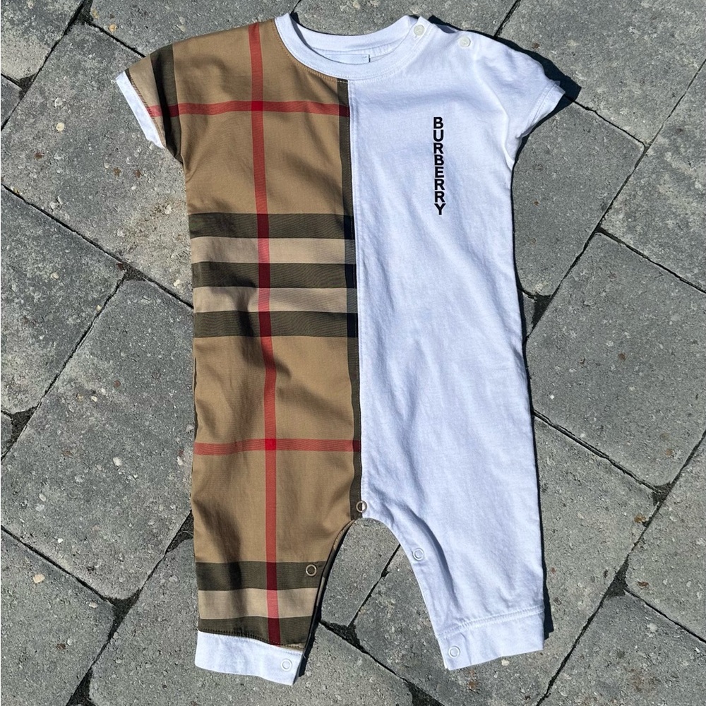 Burberry Baby romper
